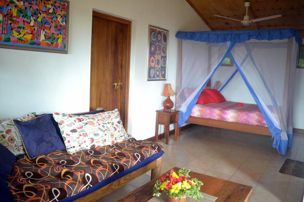 Shimba Hills Green Safari Lodge Kwale Exteriör bild