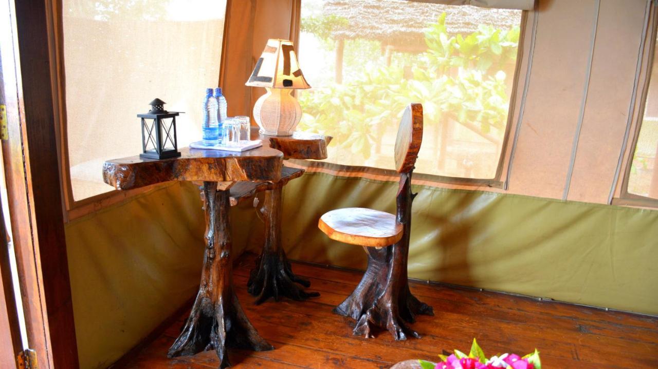 Shimba Hills Green Safari Lodge Kwale Exteriör bild