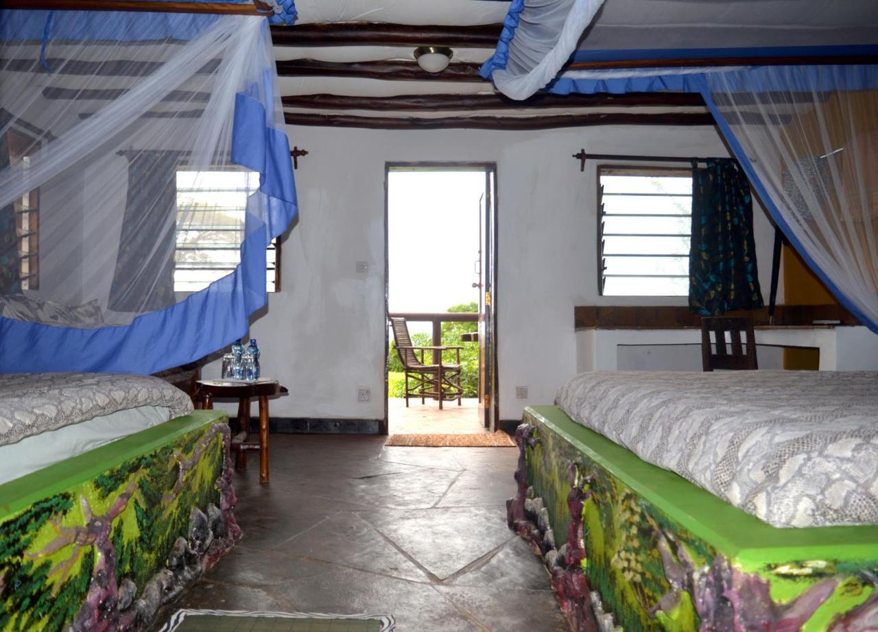 Shimba Hills Green Safari Lodge Kwale Exteriör bild