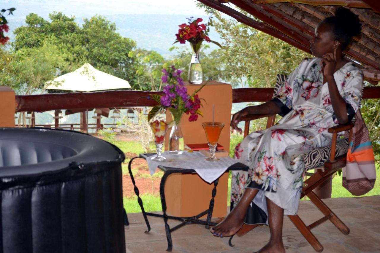 Shimba Hills Green Safari Lodge Kwale Exteriör bild