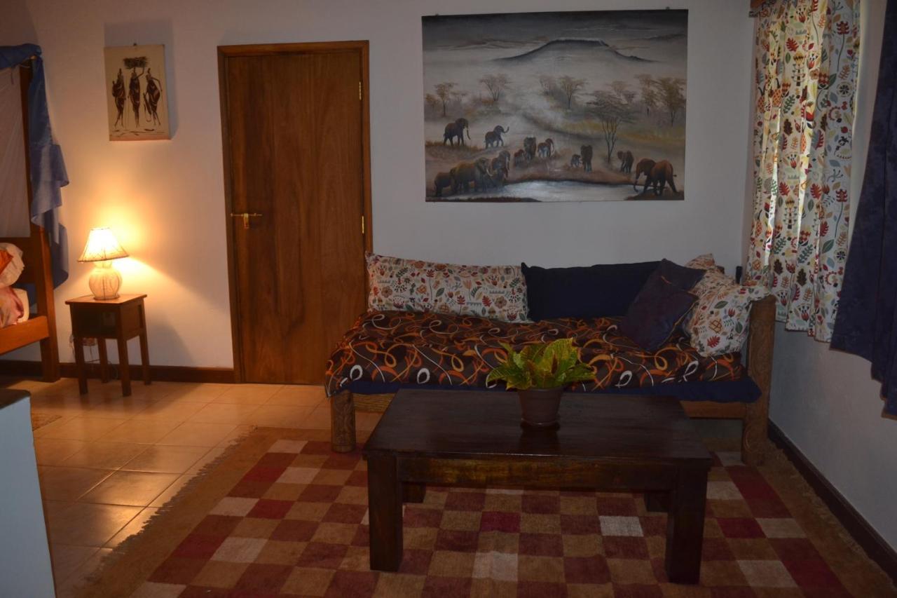 Shimba Hills Green Safari Lodge Kwale Exteriör bild