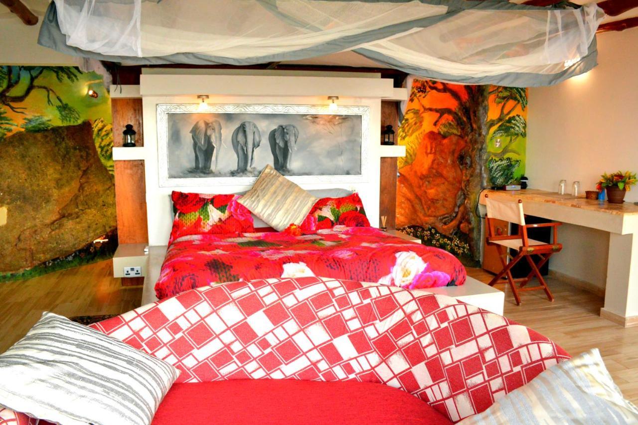Shimba Hills Green Safari Lodge Kwale Exteriör bild